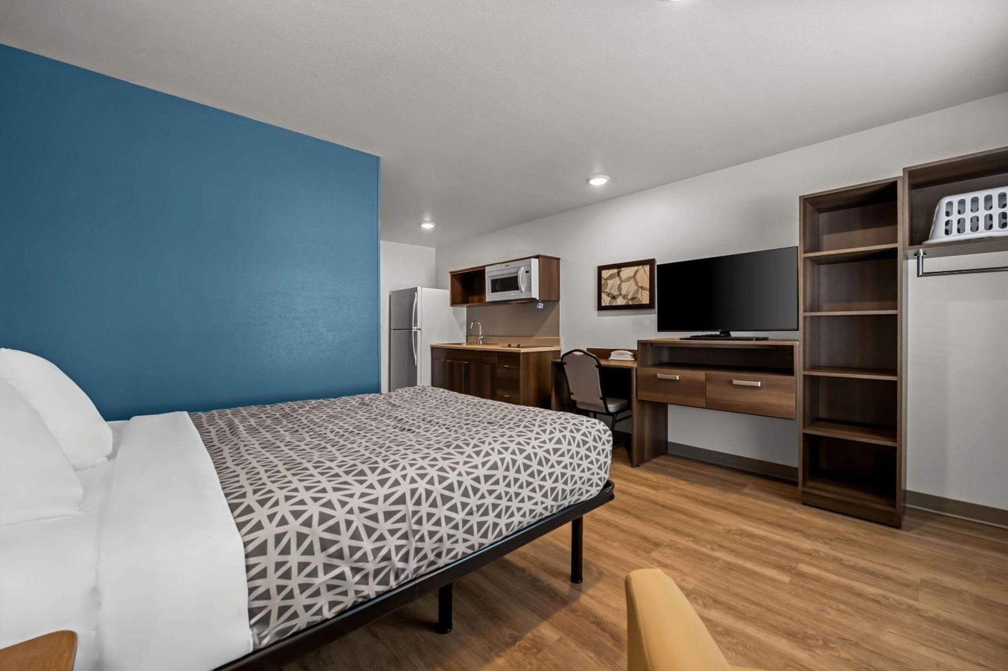 Woodspring Suites Loves Park - Rockford Eksteriør billede